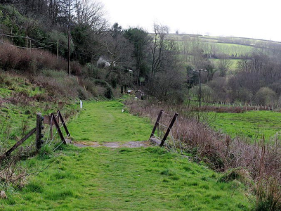 Trackbed and surviving bridge north of Snapper 2025