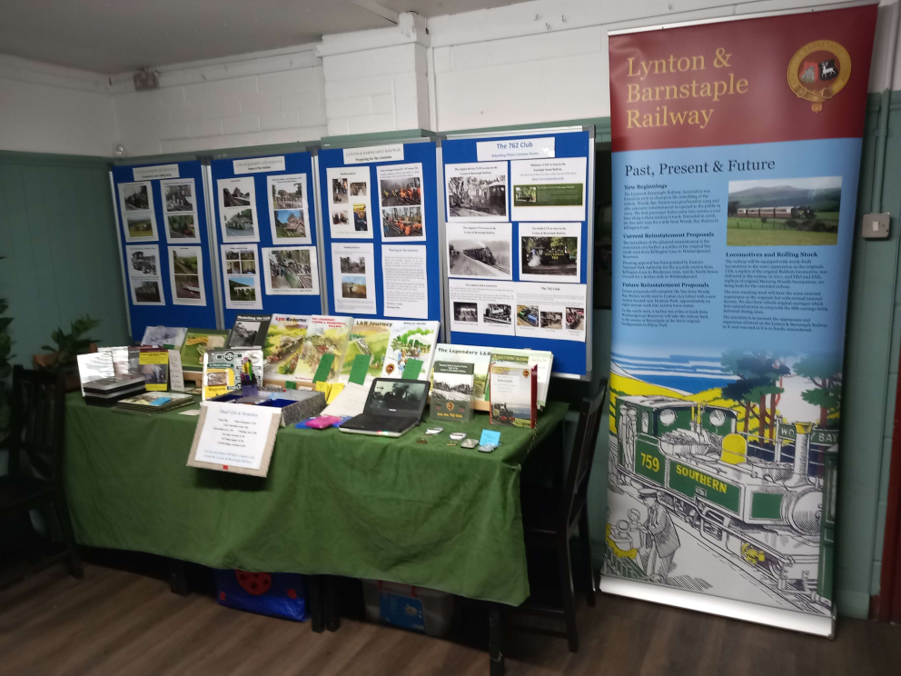 L&B Thames Valley Group stand at the Eastleigh Lakeside Railway