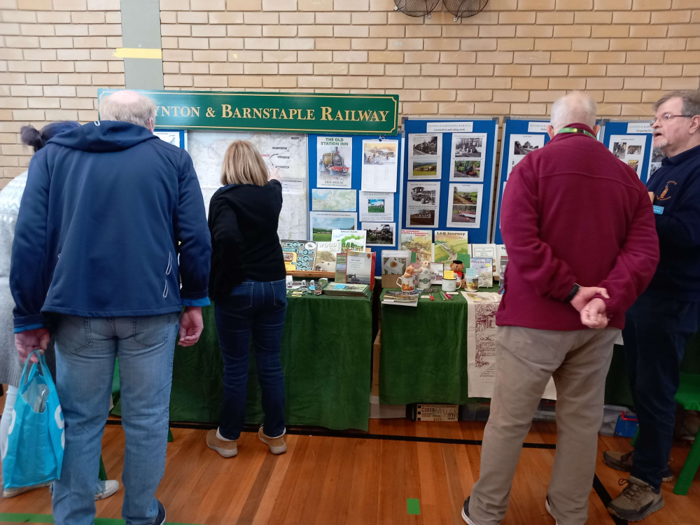 L&B Thames Valley Group stand at Alton