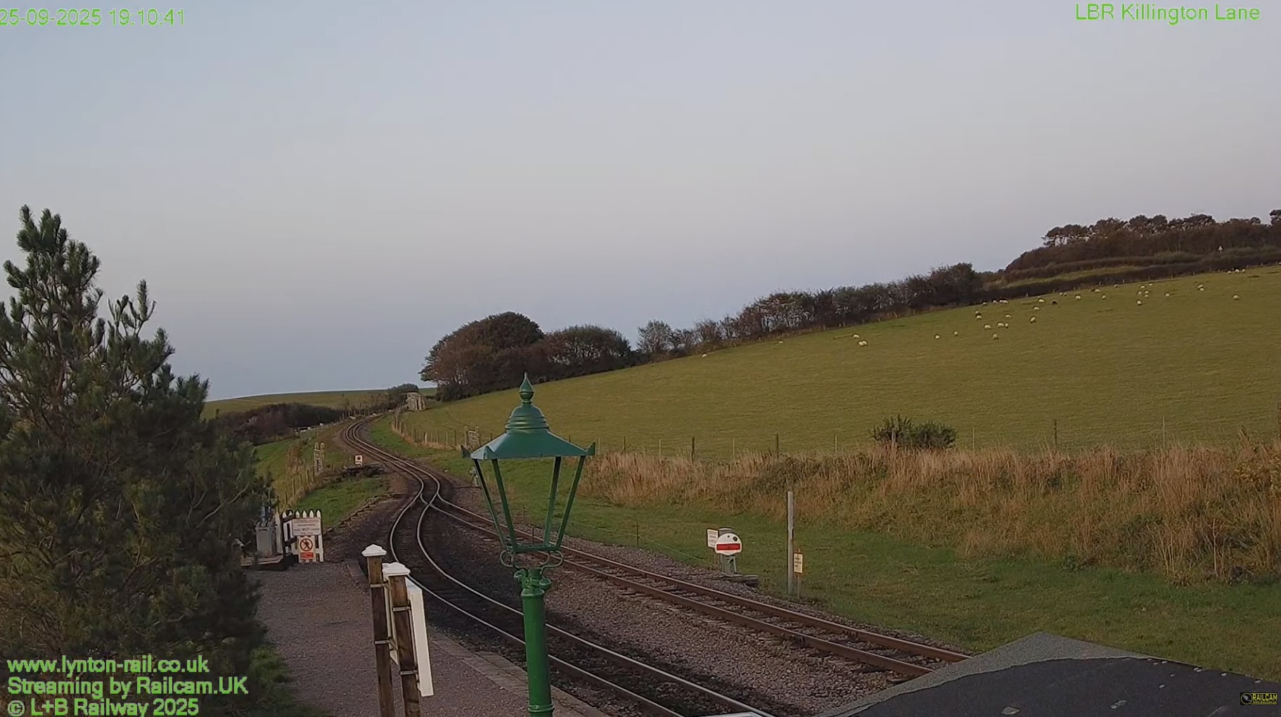 Woody Bay station